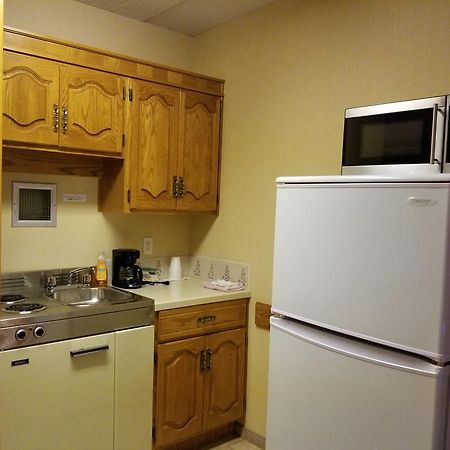 Cold Lake New Imperial Inn المظهر الخارجي الصورة