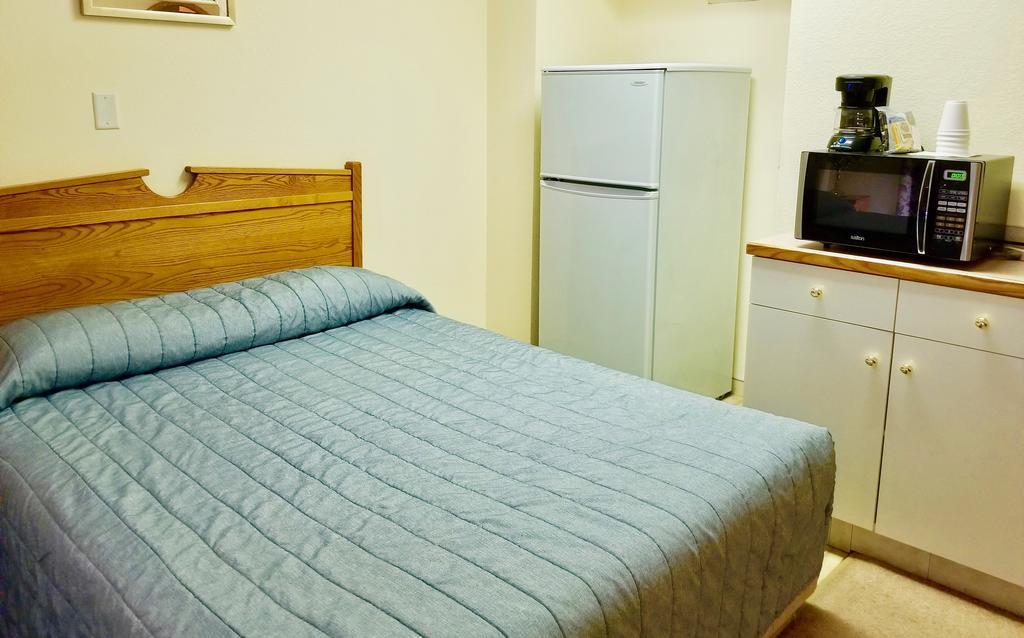Cold Lake New Imperial Inn المظهر الخارجي الصورة